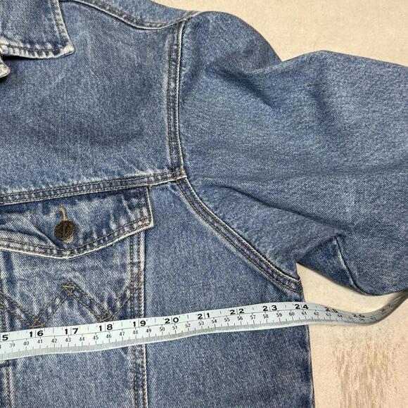 Vintage Wrangler Denim Jacket Blue Faded Wash Button Western Style Size M Retro - Picture 9 of 10